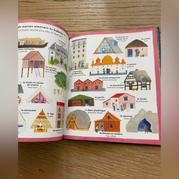 My Big Barefoot Book of French & English Words (French and English Edition) - Picture 7 of 12